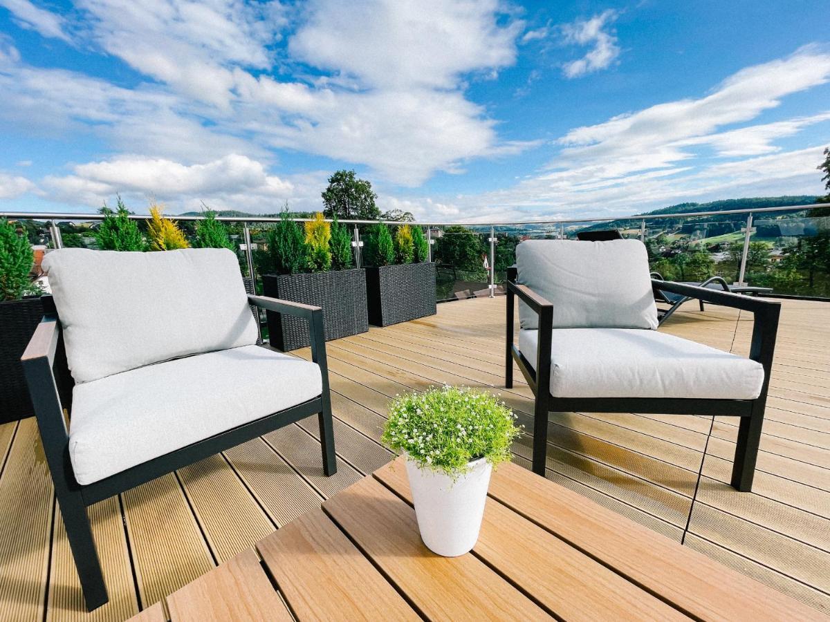 Penthouse Sloneczna Rapsodia - Blisko Parku Zdrojowego - Duzy Taras Na Dachu - Piekny Widok - Winda - Garaz Lejlighed Rabka-Zdrój Eksteriør billede